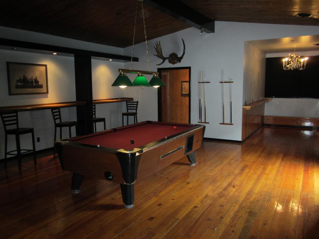 The Mighty Fraser Motel Boston Bar Esterno foto